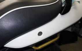 SUZUKI INAZUMA 400 (GSX400) 1999 GK7BA