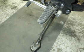 SUZUKI Vｽﾄﾛｰﾑ1000A 2015 VU51A