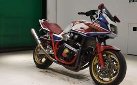 HONDA CB1300SB SUPER BOLDOR A 2018 SC54