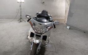 HONDA GL1500 GOLD WING 2000 SC22