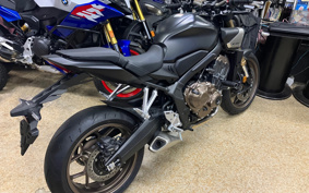 HONDA CB650R 2025 RH17