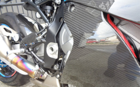 BMW M1000RR 2023 0P01