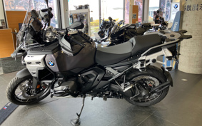 BMW R1300GS Adventure Touring 2026 0M31