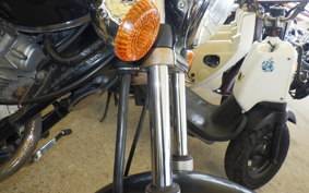 KAWASAKI ELIMINATOR 125 BN125A