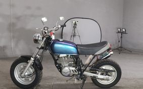 HONDA APE 100 HC07