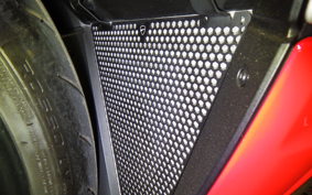 DUCATI STREETFIGHTER V2 2022