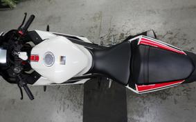 YAMAHA YZF-R25 A 2013 RG74J