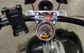 HARLEY FXSB BREAKOUT 2014 BF5