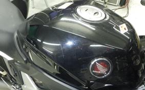 HONDA VFR800F 2015 RC79