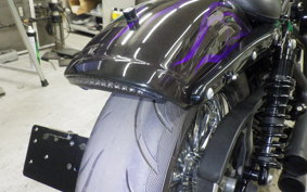 HARLEY XL1200V 2013