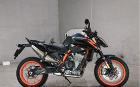 KTM 890 DUKE R 2025 TU940