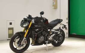 TRIUMPH SPEED TRIPLE RS 2025
