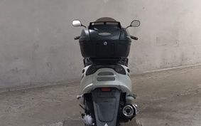 YAMAHA MAJESTY 125 SE27