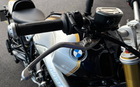 BMW R NINE T 2018 0J01