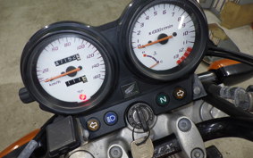 HONDA VTR 250 2025 MC33