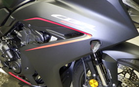 HONDA CBR650R E-Clutch 2025 RH17