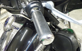 HARLEY FLHTCUTC 1690 2013