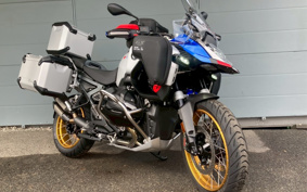 BMW R1300GS Adventure Touring 2025 0M31
