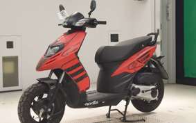 APRILIA SR125