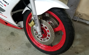 SUZUKI GSX-R250 GJ72A