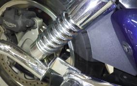 TRIUMPH ROCKET III CLASSIC