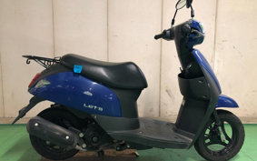 SUZUKI LET`S CA4AA