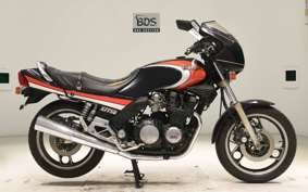 YAMAHA XJ750 E 1983 29R