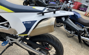 OTHER HUSQUARNA 701SUPERMOTO 2016 701SMUST47