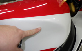 YAMAHA YZF-R7 2001
