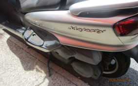 YAMAHA MAJESTY 250 SG03J