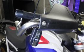 BMW F900GS 2024