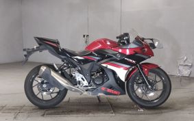 SUZUKI GSX250R DN11A