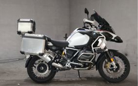 BMW R1250GS ADVENTURE 0M11