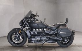 TRIUMPH  TRIUMPH  ROCKET 3R 2021 YBG11J