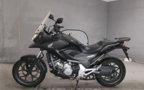 HONDA NC700X RC63