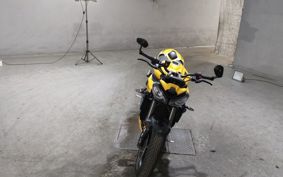 TRIUMPH STREET TRIPLE RS 2023 HDA614