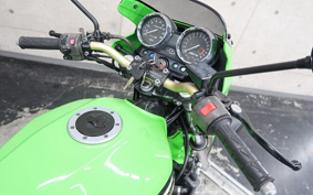 KAWASAKI ZRX400 ZR400E