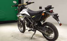 KAWASAKI KLX125D TRACKER