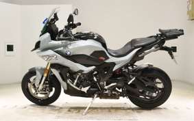 BMW S1000XR 2020