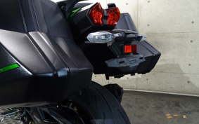 KAWASAKI NINJA H2 SX SE 2018 ZXT02A