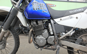 SUZUKI DJEBEL250XC SJ45A
