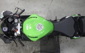 KAWASAKI NINJA ZX-6R 2010