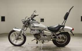 HONDA MAGNA 50 2024 AC13