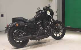 HARLEY XL883N