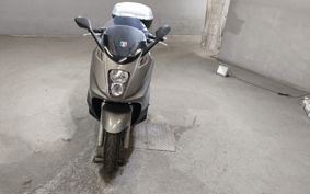 GILERA GP800 2011 ..