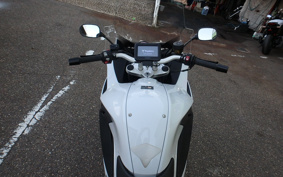 BMW F800GT 2014 0B03