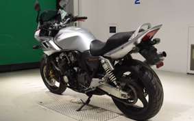 HONDA CB400 SUPER BOLDOR VTEC 2007