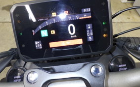 HONDA CB650R E-Clutch 2024 RH17