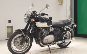 TRIUMPH BONNEVILLE T120 2025