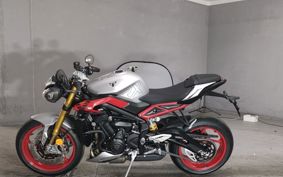 TRIUMPH STREET TRIPLE 765RX 2026 A62441
